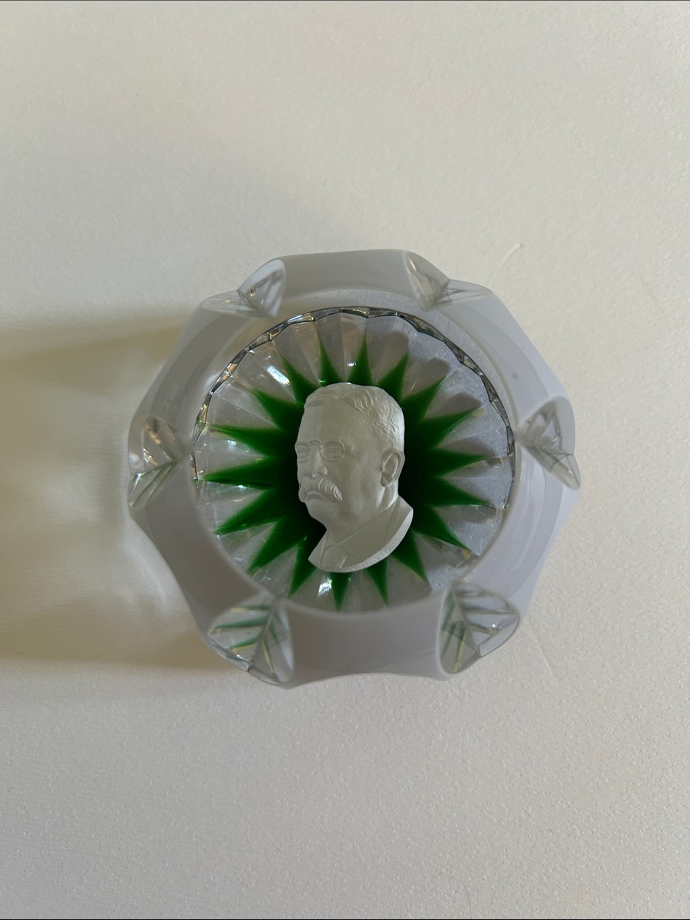 Vintage Baccarat Crystal Sulphide Teddy Roosevelt Cameo Paperweight Green/Gray